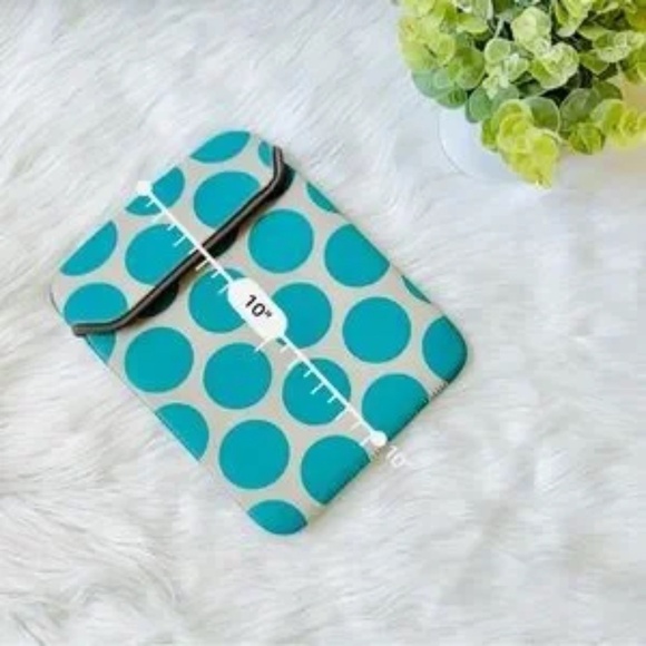 Thirty-One Tote-A-Tablet Teal Polka Dot Tablet Sleeve - Picture 8 of 11